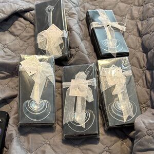 Elegant Black Gift Boxes with Silver Ribbon